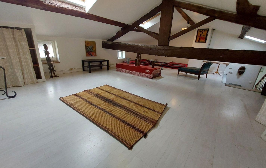 Annonces VAULX EN VELIN : Appartement | ALBIGNY-SUR-SAONE (69250) | 130 m2 | 330 000 &euro; 