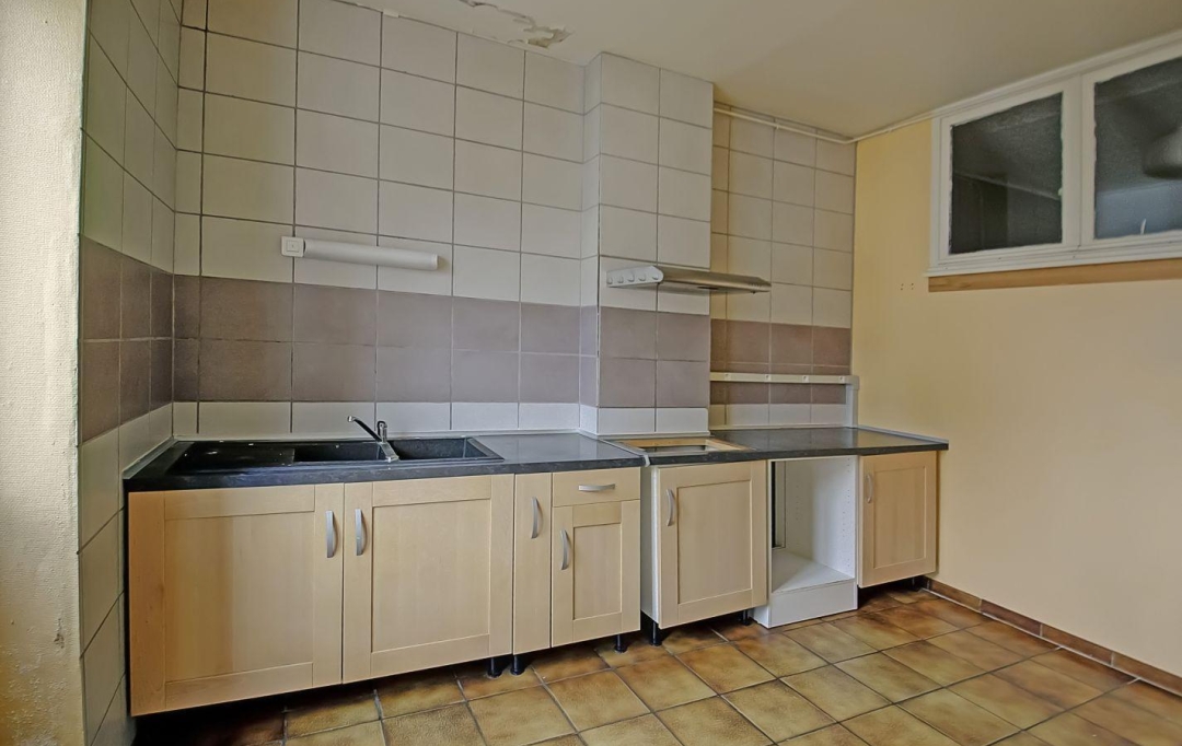 Annonces VAULX EN VELIN : Appartement | VILLEURBANNE (69100) | 46 m2 | 150 000 &euro; 