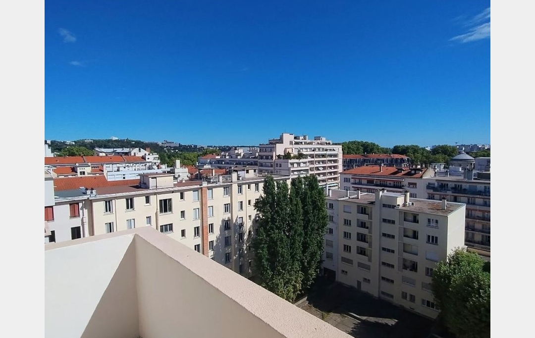 Annonces VAULX EN VELIN : Appartement | LYON (69006) | 70 m2 | 375 000 &euro; 