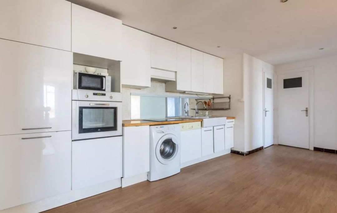 Annonces VAULX EN VELIN : Appartement | LYON (69006) | 70 m2 | 375 000 &euro; 
