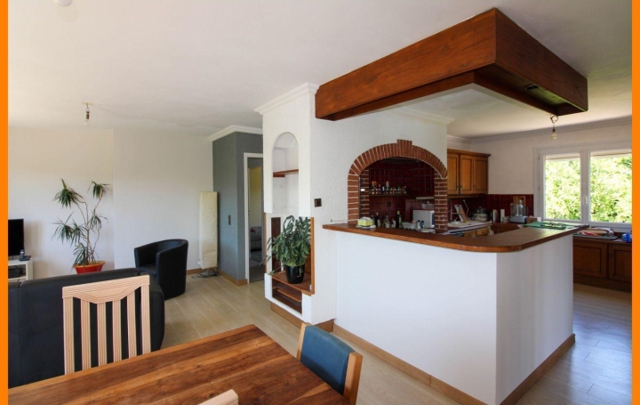 Annonces VAULX EN VELIN : Maison / Villa | NIEVROZ (01120) | 140 m2 | 395 000 &euro; 