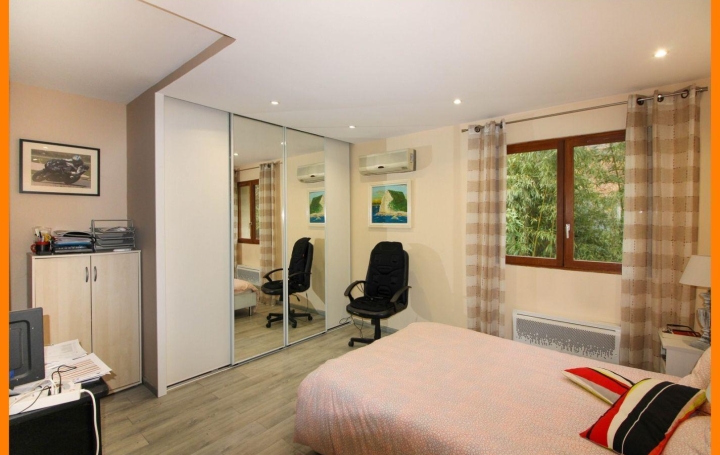 Annonces VAULX EN VELIN : Maison / Villa | LA BOISSE (01120) | 100 m2 | 490 000 &euro; 