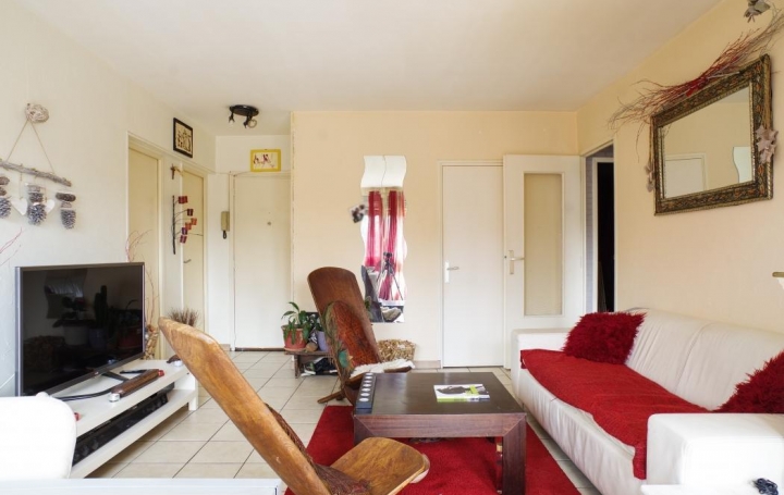 Annonces VAULX EN VELIN : Apartment | BRON (69500) | 61 m2 | 135 000 € 